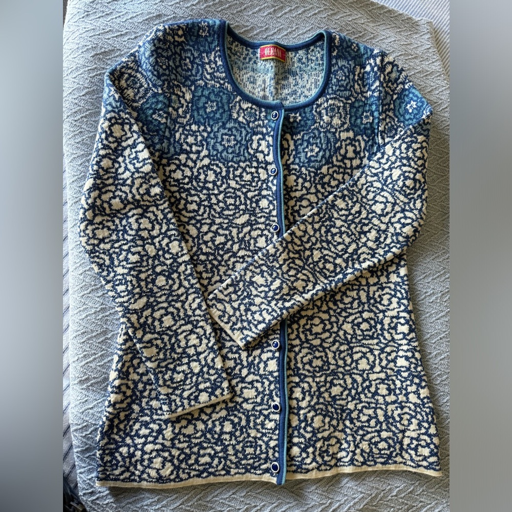 Oleana Blue Floral Cardigan XS
